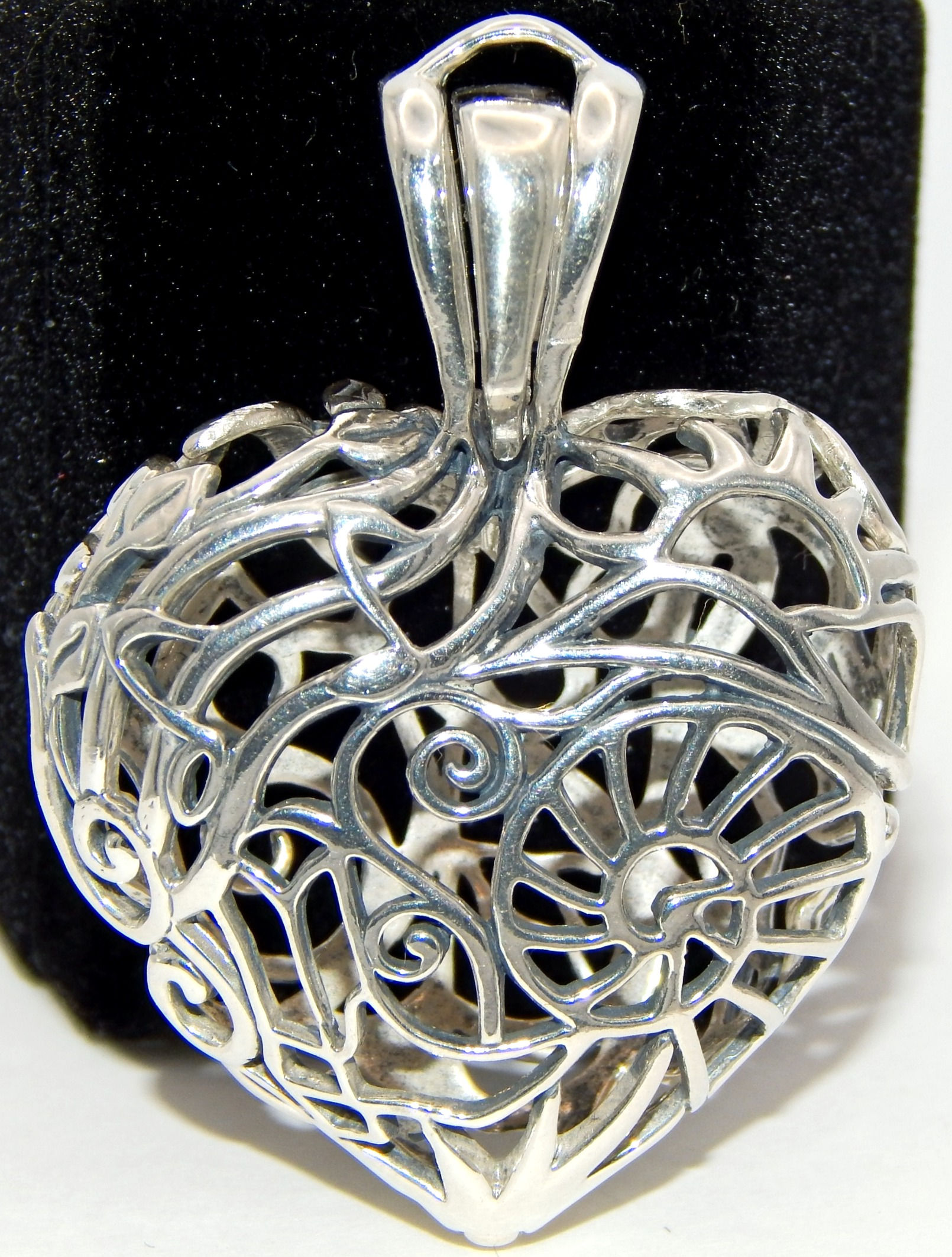 .925 Sterling Silver Filigree Cage Heart Pendant