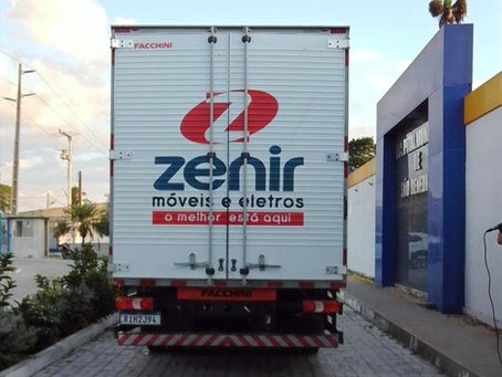 Empresa Zenir doa 17 colchões para o Hospital de São Benedito