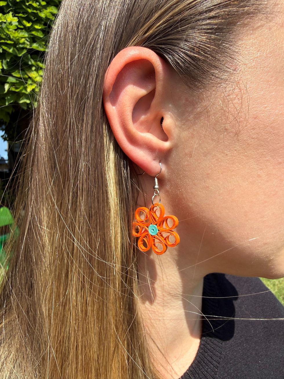 Miniature : Boucles d'oreilles Fleur Corail et Turquoise en quilling – Fait main