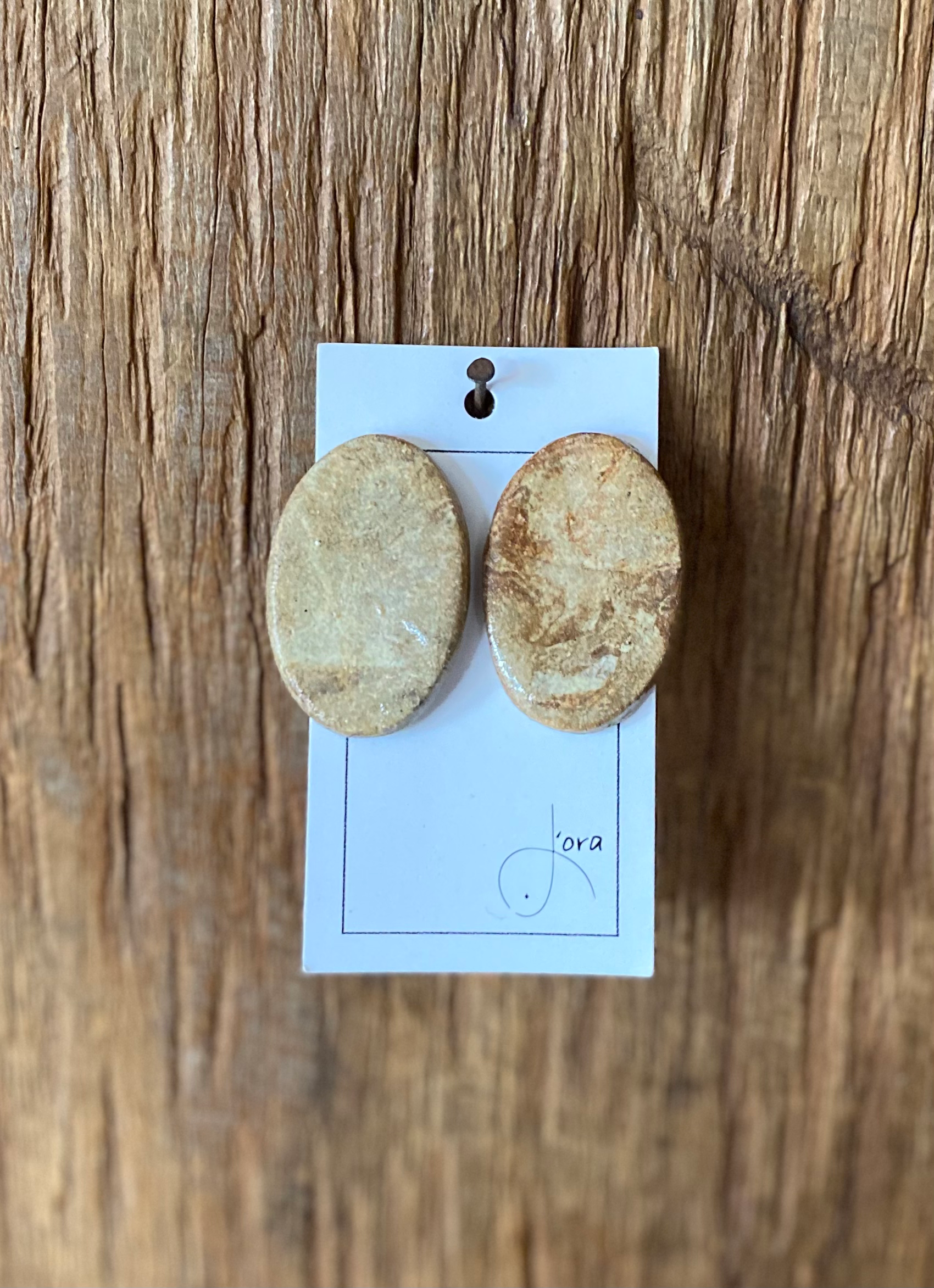 Brinco Pino Geométrico Elipse Mescla Creme & Terra