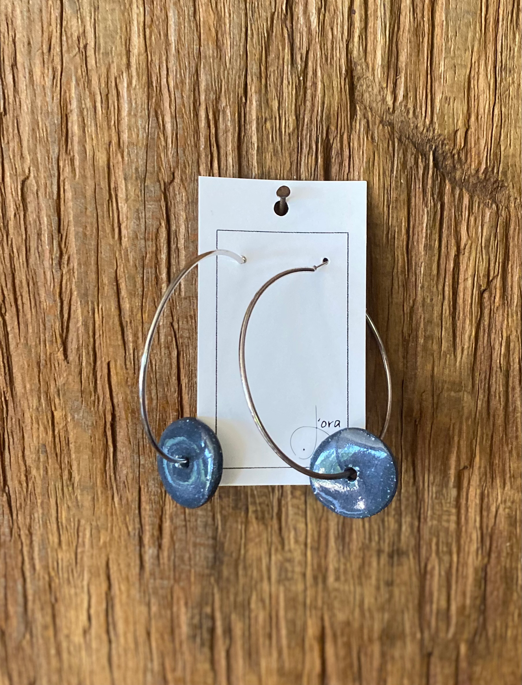 Brinco Argola Prateada cerâmica Disco Azul