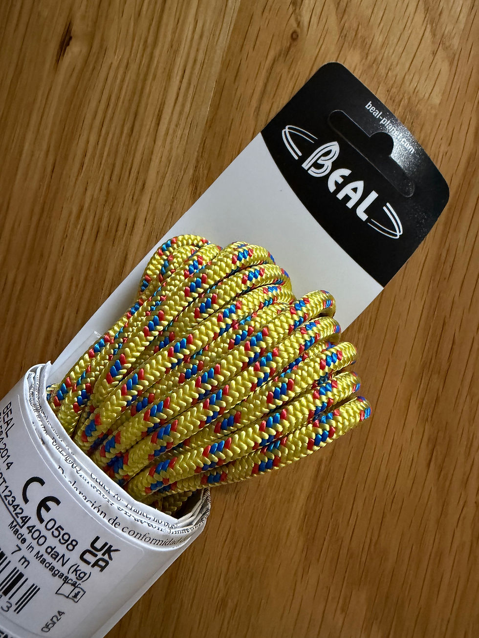 Thumbnail: packet of yellow climbing cord