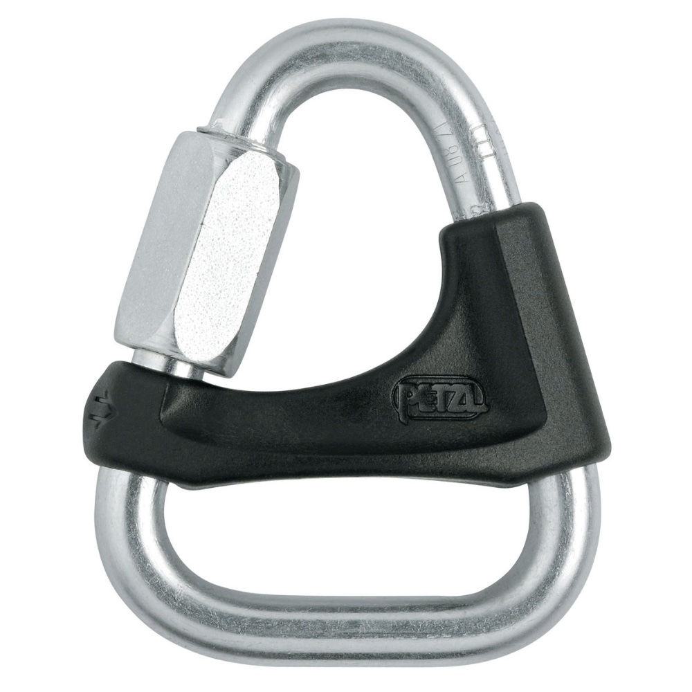 Triangular quick link with bar