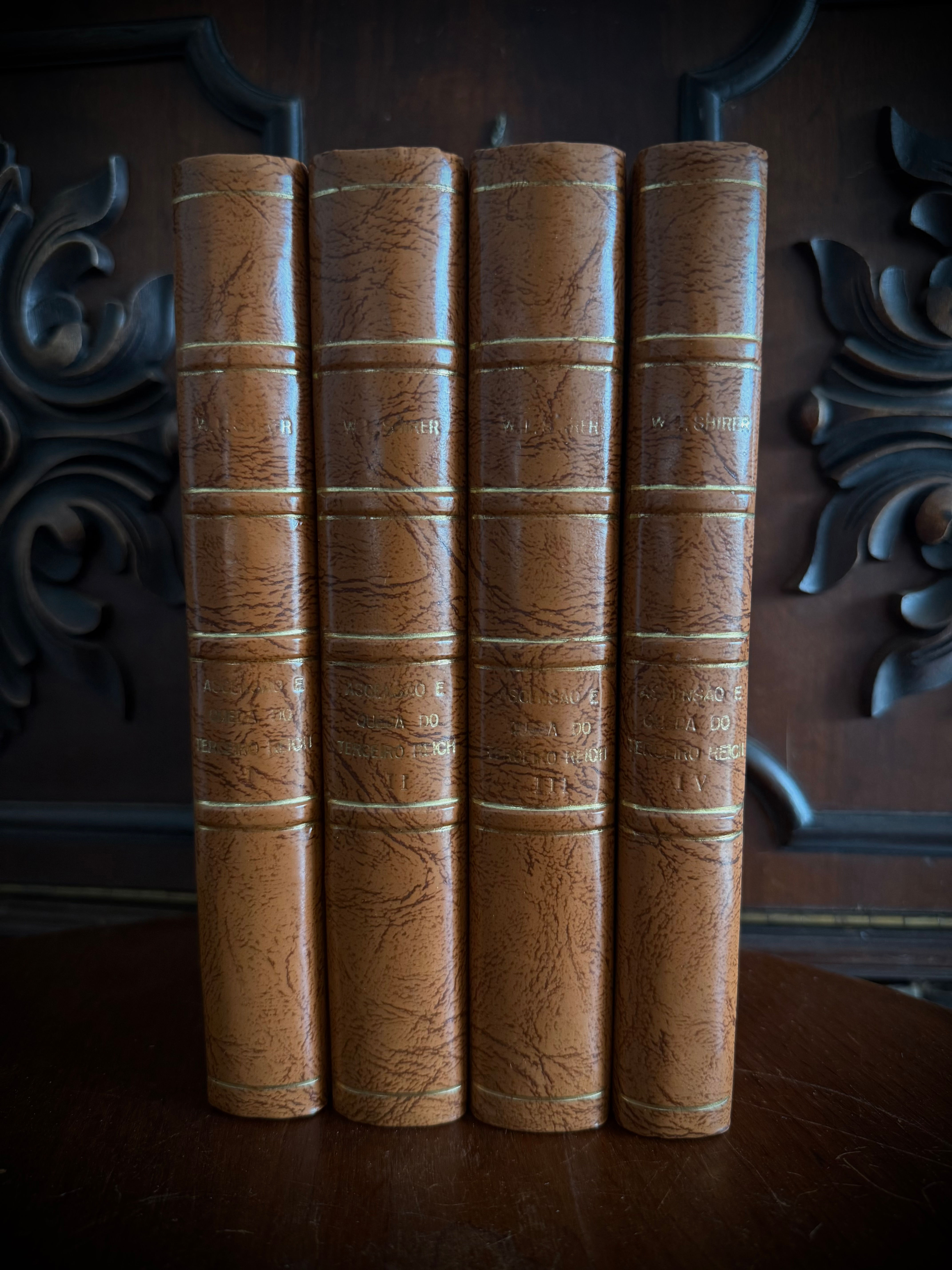 Ascensão e Queda do Terceiro Reich (4 volumes)