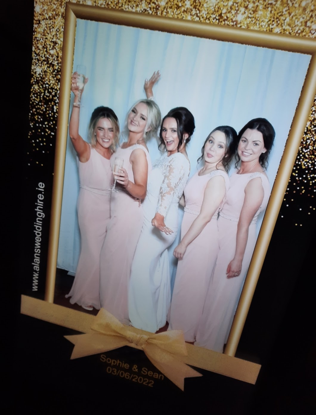 Selfie Mirror Photobooth