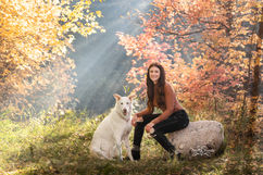 mommy and me styled photo shoot for dog moms and their fur babies. dog photographer Lisa Olson helps pose women with their dogs for beautiful pictures.