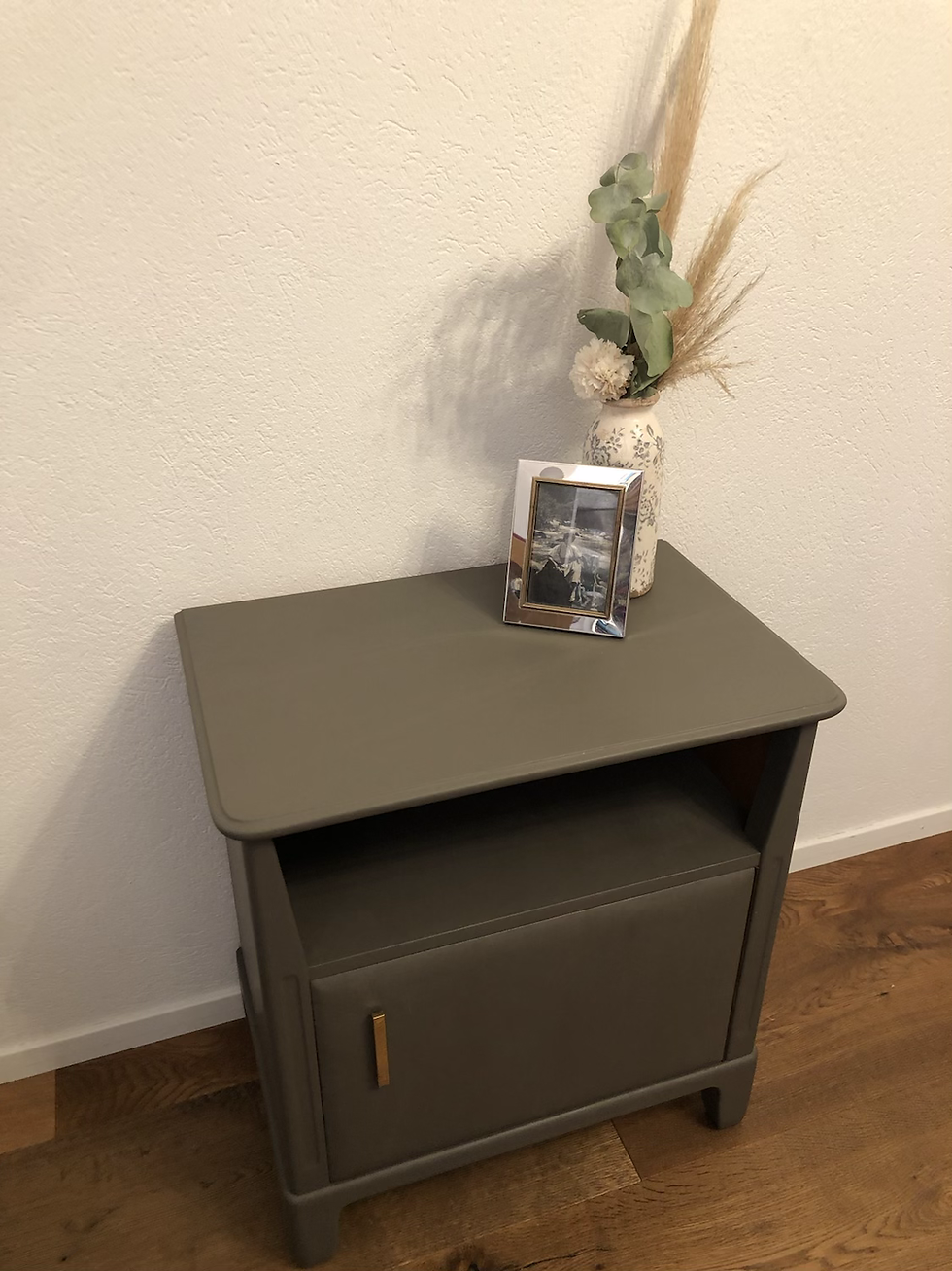 Miniaturbild: vintage Nachttischchen dunkelgrau Laur Deckblatt