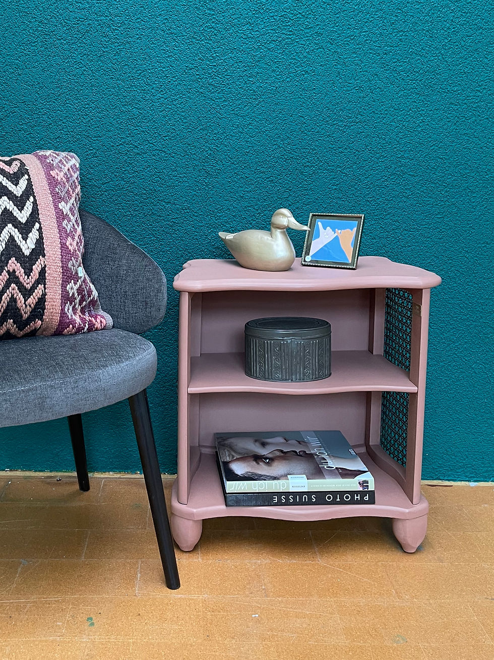 vintage Regal in rosa Erdton