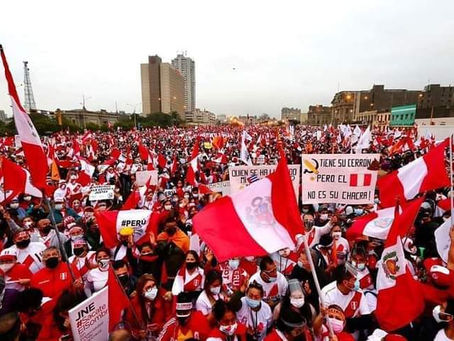 MARCHAS EN LIMA: SIMPATIZANTES DE FUERZA POPULAR Y PERÚ LIBRE