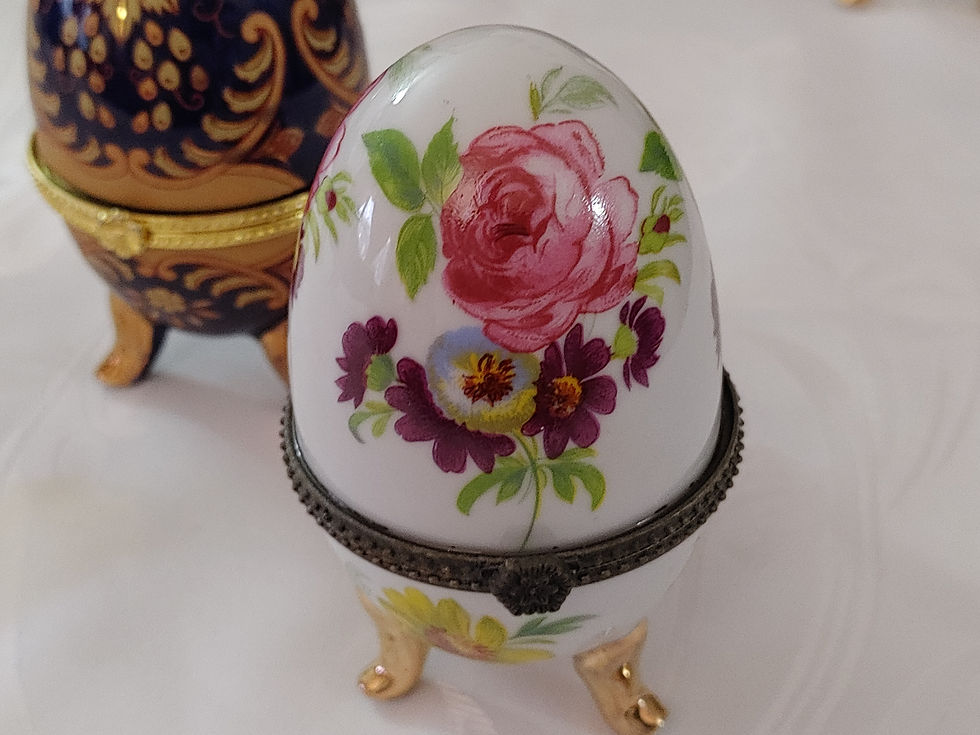 Thumbnail: Egg Porcelain Trinkets