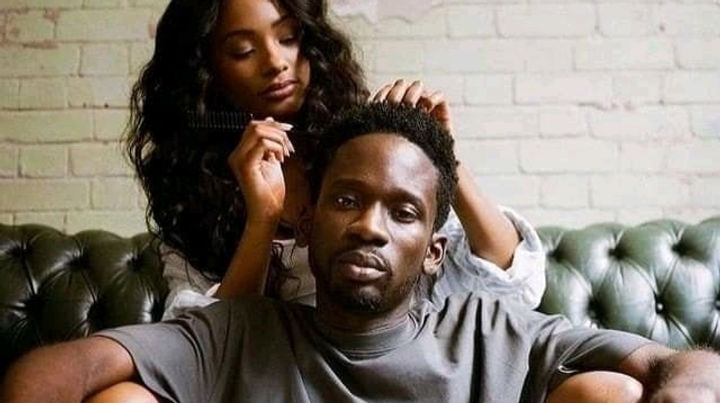 Mr Eazi has denied online rumours claiming he and his wife, Temi Otedola, welcomed their first child, questioning the report’s accuracy.