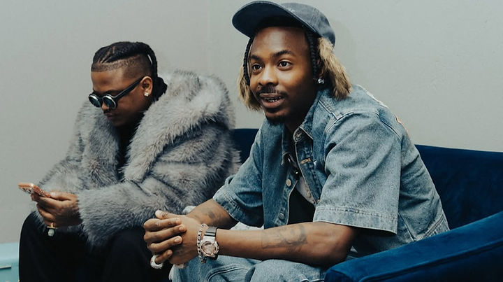 Fans threw bras at Young Jonn during an Abuja Easter concert as the singer delivered a high-energy performance at THISDAY Dome.
