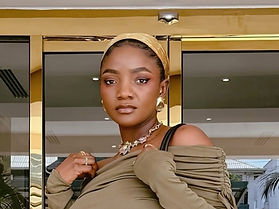 Simi Addresses Backlash Over Resurfaced Old Tweets
