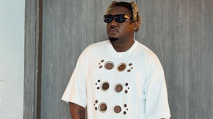 Nigerian rapper CDQ claims artists face an uphill battle in the music industry without powerful industry connections.
