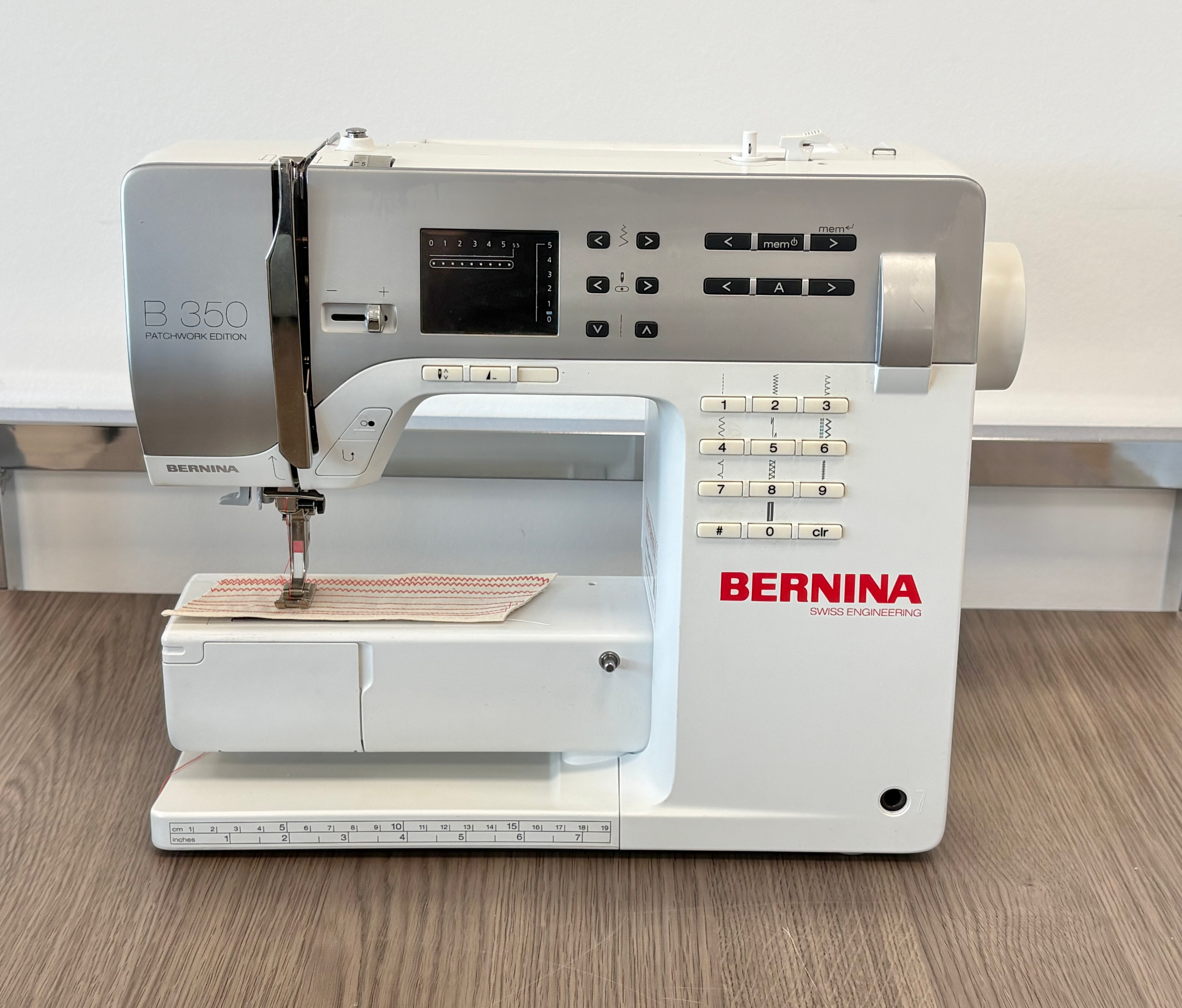 Bernina 350 naaimachine