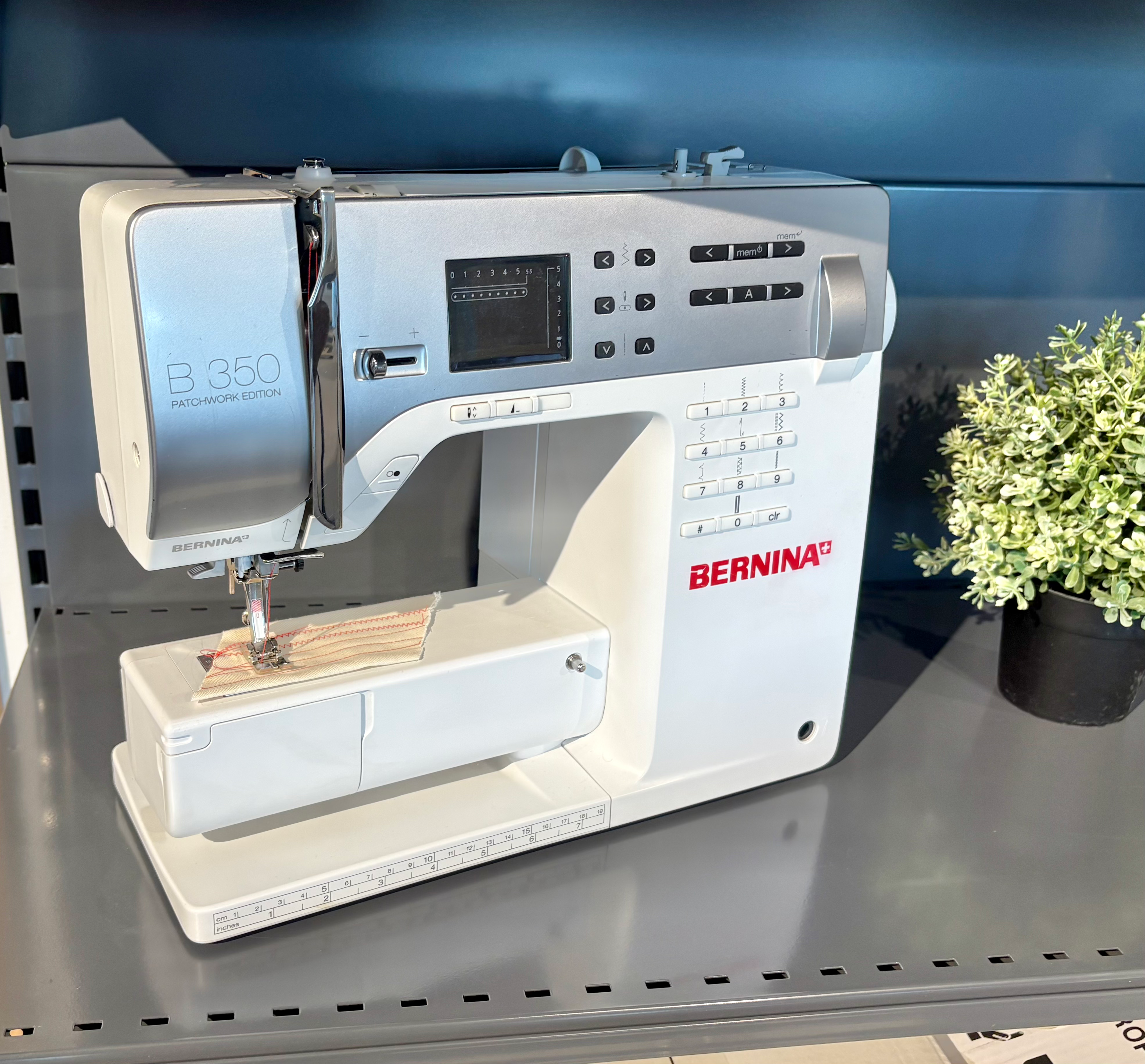 Bernina 350 naaimachine