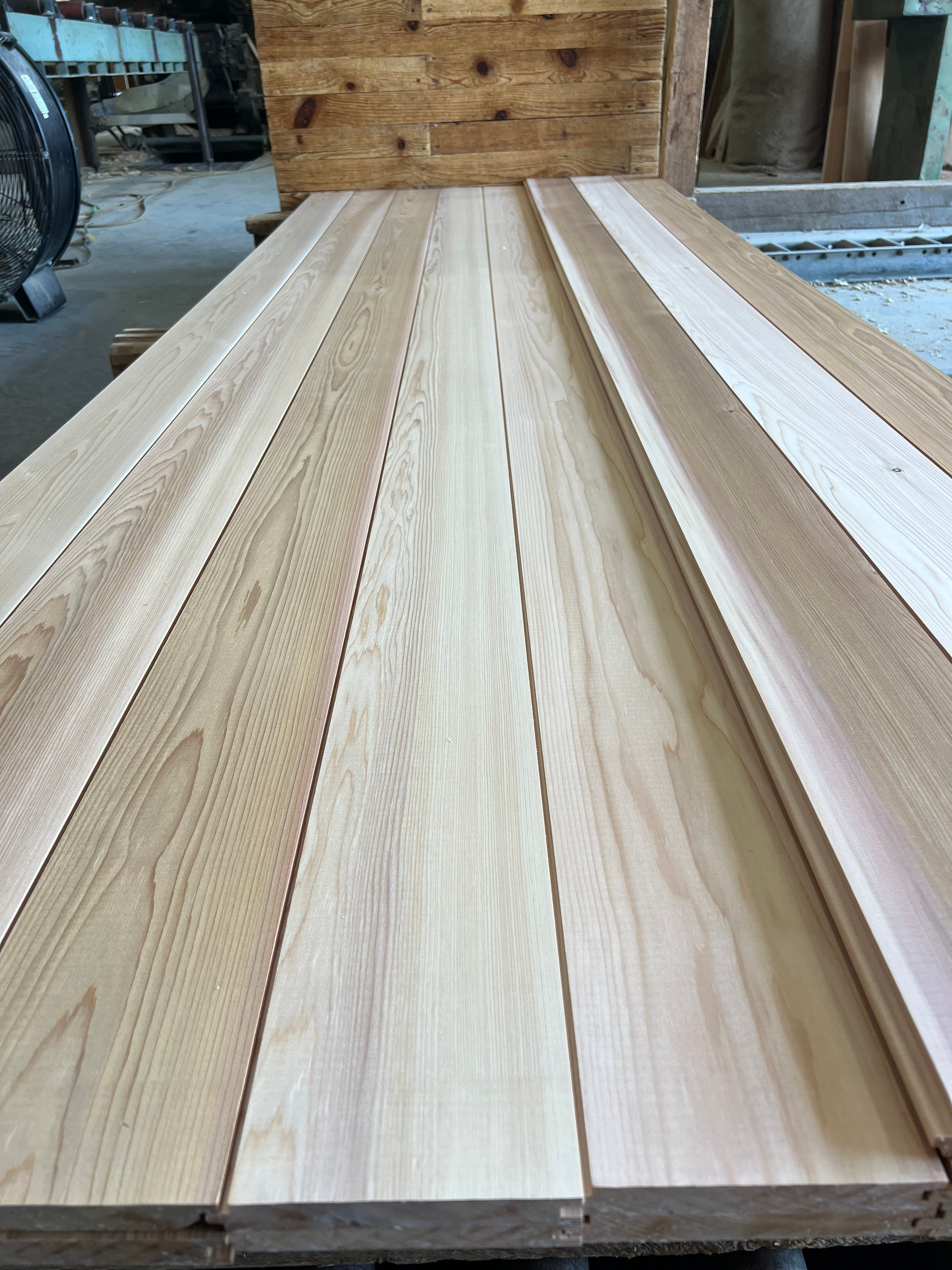 1x6 Clear Cedar Nickelgap — product view 2