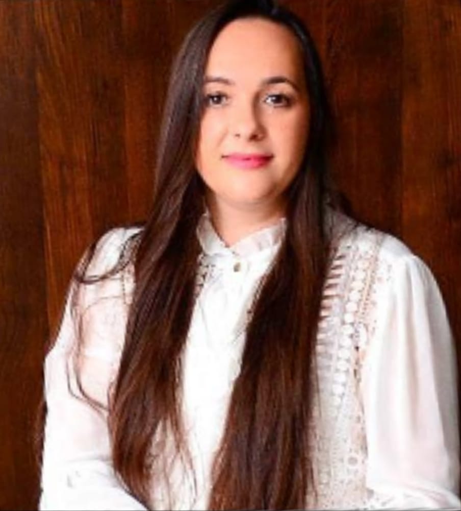 Fabiana Pinto Da Cruz .jpg