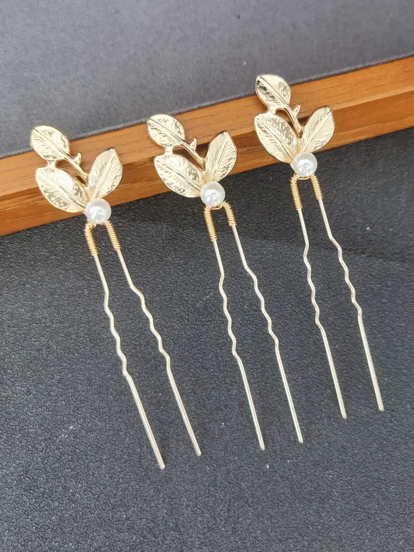 Cusuti Sleek Metal Hair Pin. Simple, round metal hair stick for buns and updos.