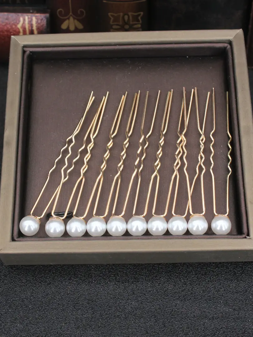 Perfect for adding a touch of sophistication to various hairstyles. Inspired by Cusuti's signature style.