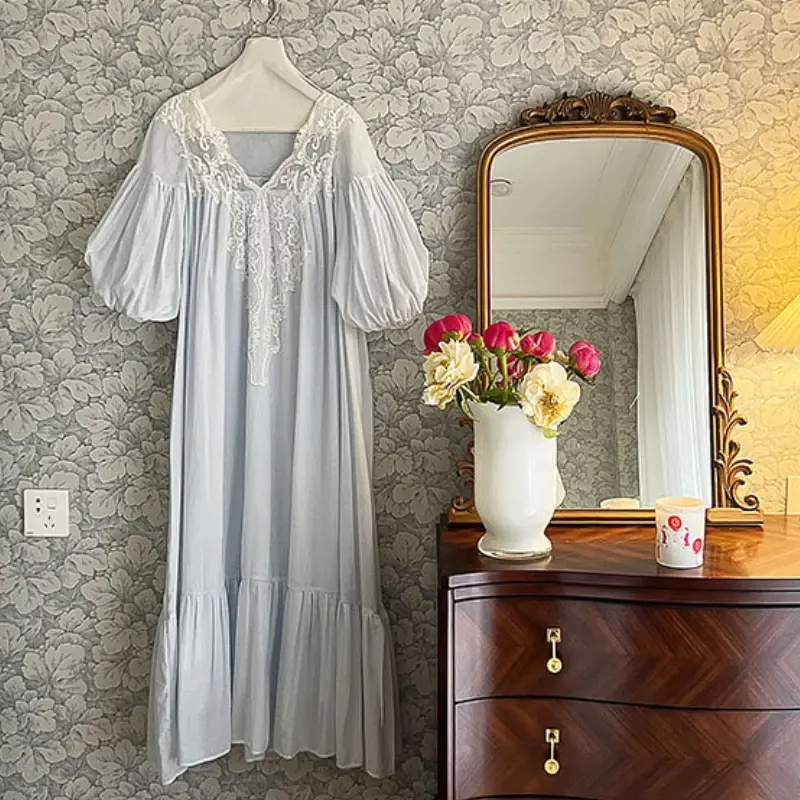 Cusuti Cotton Lace Nightgown with Long Sleeves and Floral Embroidery