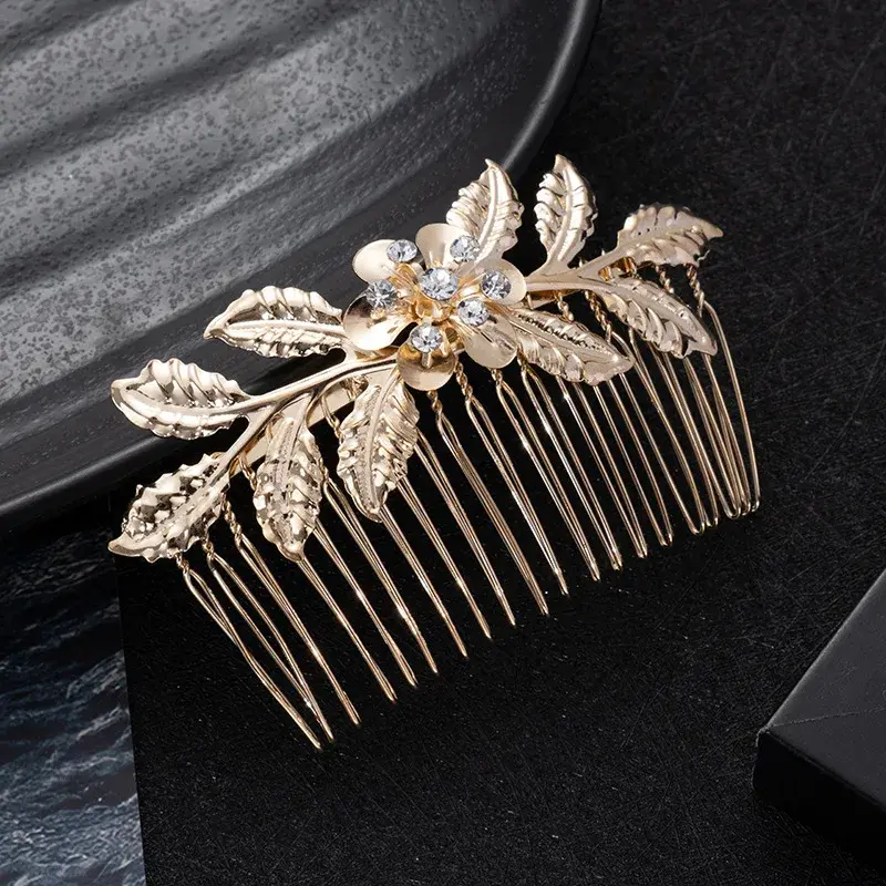 Exquisite round hair pins by Cusuti. Trendy hair pins for effortless updos and various hairstyles. Perfect gift for women