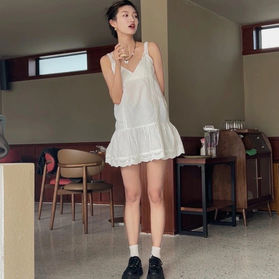 Lace Patchwork Dresses, V-Neck Camisole White Polyester Dress