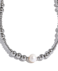 Features a trendy geometric design with a gleaming gold-plated finish, centered with a single, elegant freshwater pearl.