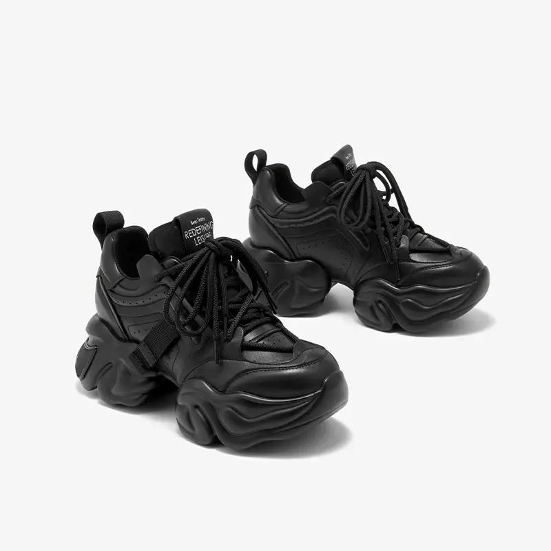 Lace-up pumps in black, beige, or white genuine leather with a comfortable heel height.