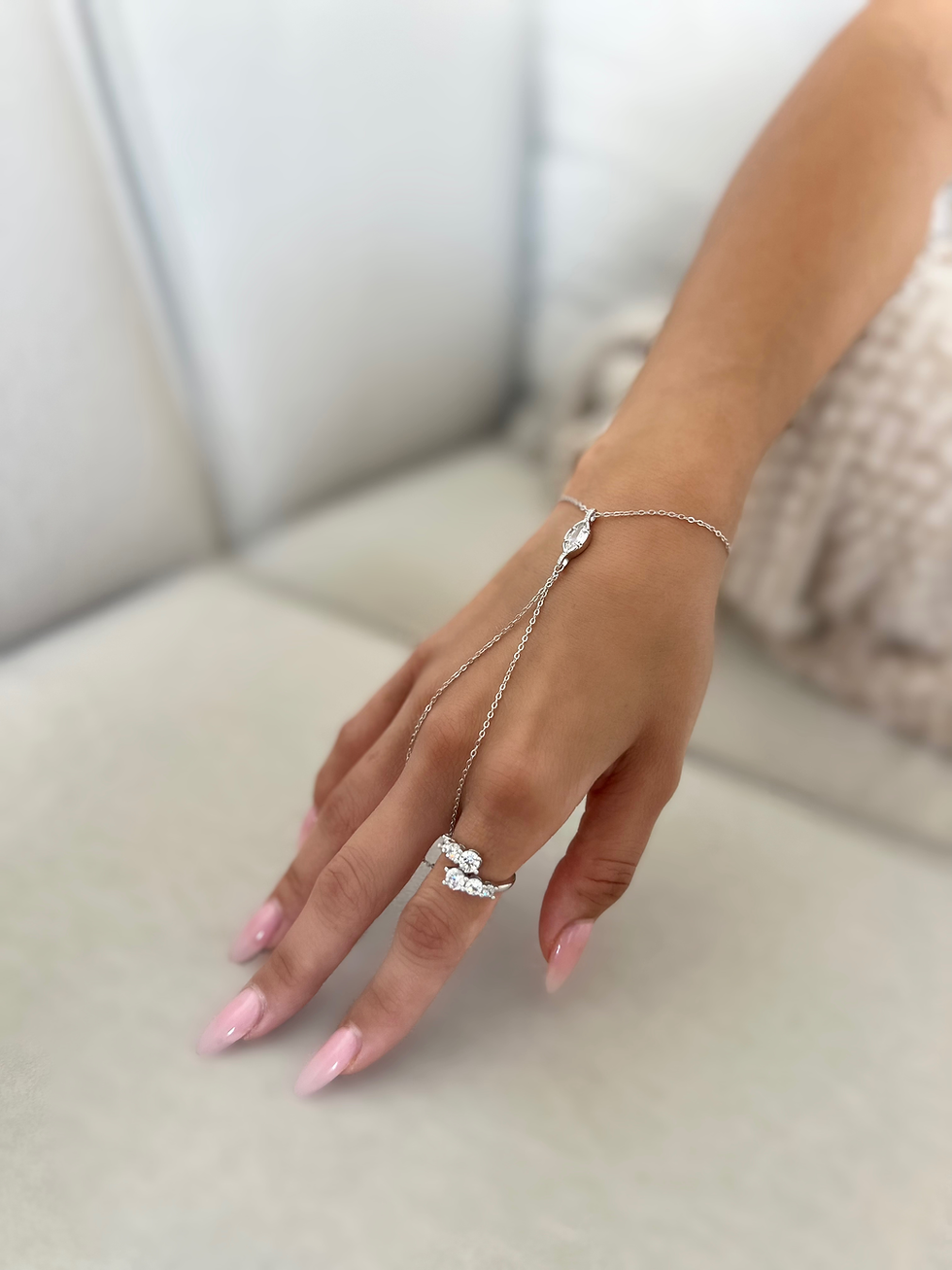 תמונה ממוזערת: טבעת זרקונים פתוחה