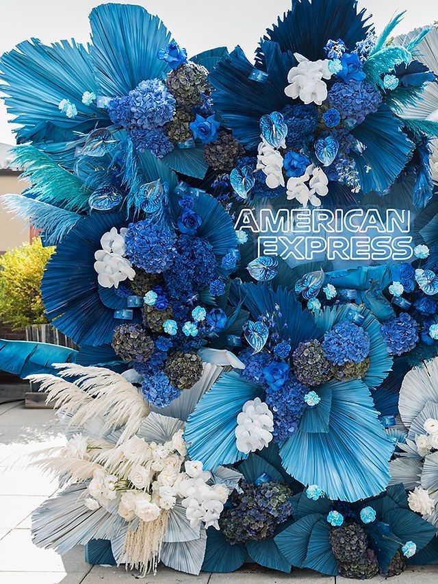 Decoración turquesa ideal para fotos de tu evento y marca