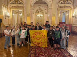 Visite de l'Assemblée nationale par les écoles de Courlaoux et de Passenans