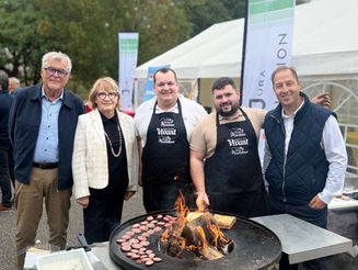 👏🏼👏🏼Obtention des précieux IGP pour les Saucisses de Morteau et de Montbéliard à la Boucherie Vivant de Cousance !👏🏼👏🏼