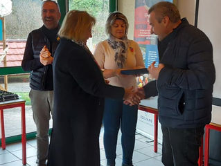 Remise des médailles du travail à la Tuilerie de Commenailles