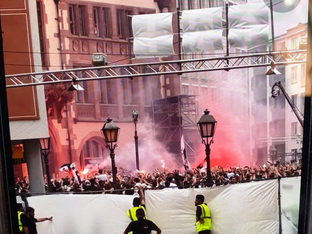 Houston …. die menschliche zivilisierte Welt hat ein Problem. 🚀