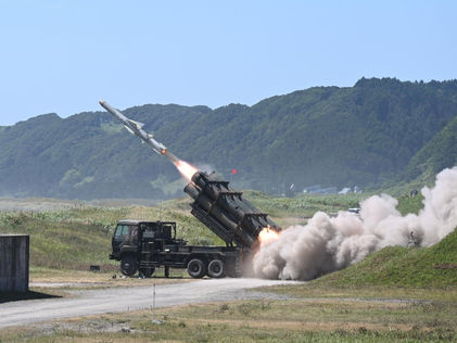 洋上標的へ最大2発を発射　88式地対艦誘導弾の実射訓練
