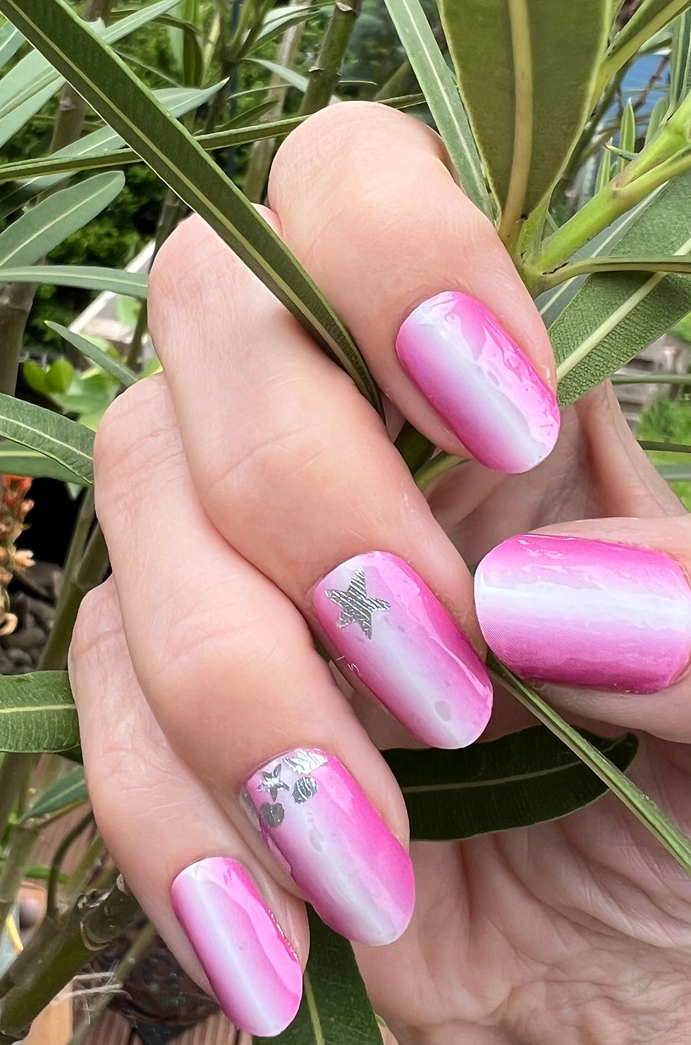 Thumbnail: Fineline Neon Pink