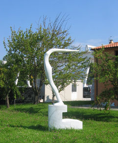 13 Nike II, 2008, Marmo Statuario, h300x130x63cm.jpg