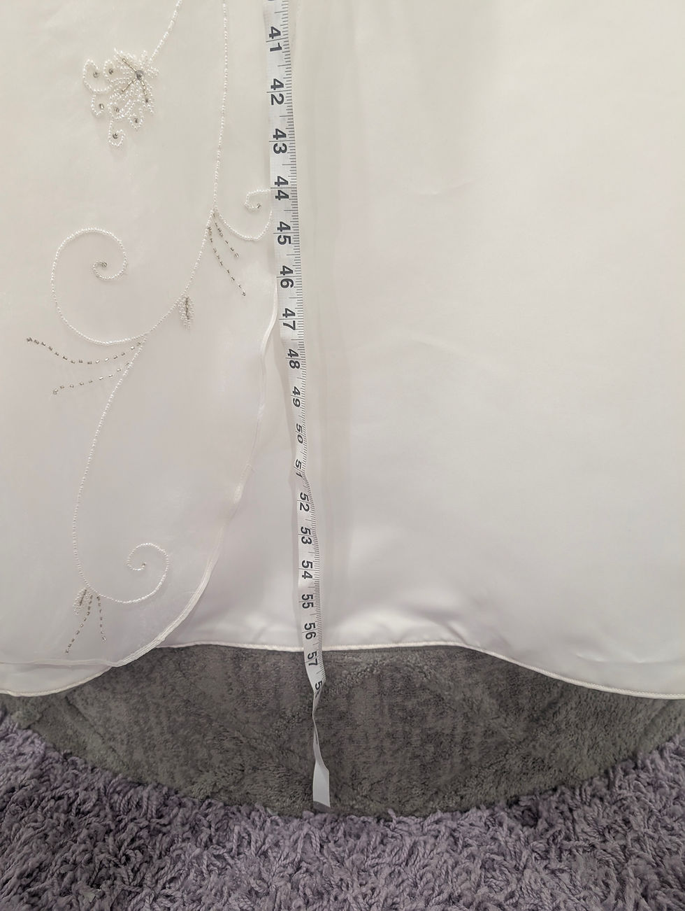 Thumbnail: Carolyn Collection White Wedding Dress Size 4