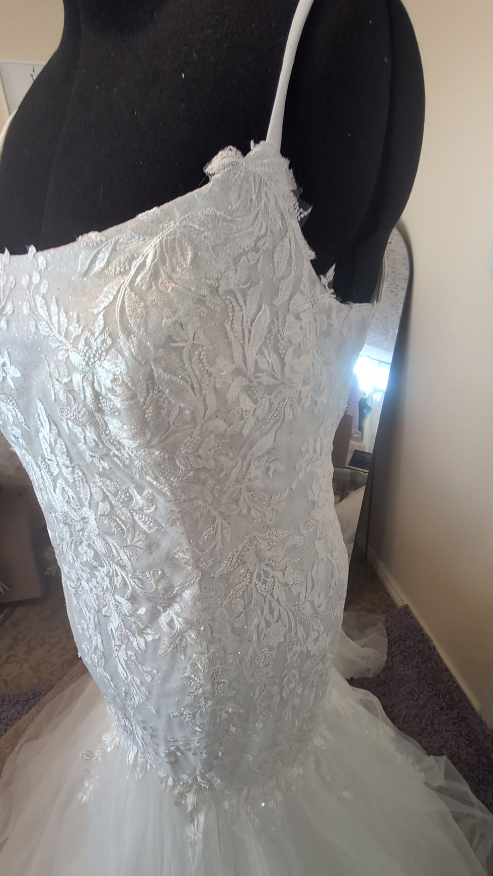 Thumbnail: Sydney's Closet Mermaid Wedding Dress Size 18 in White
