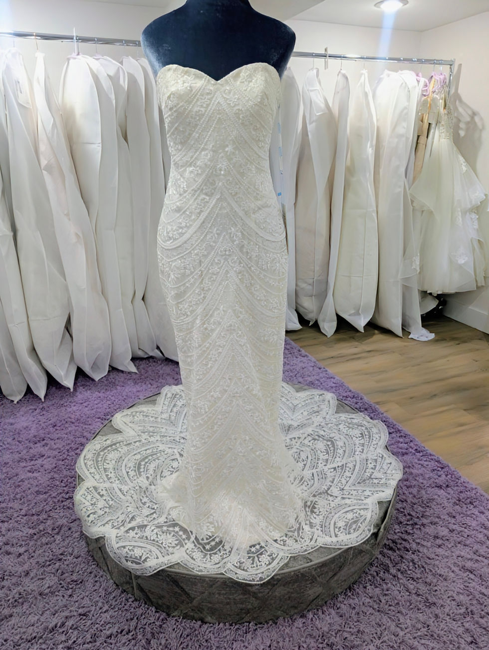 Mon cheri enchanting lace wedding dress size 8