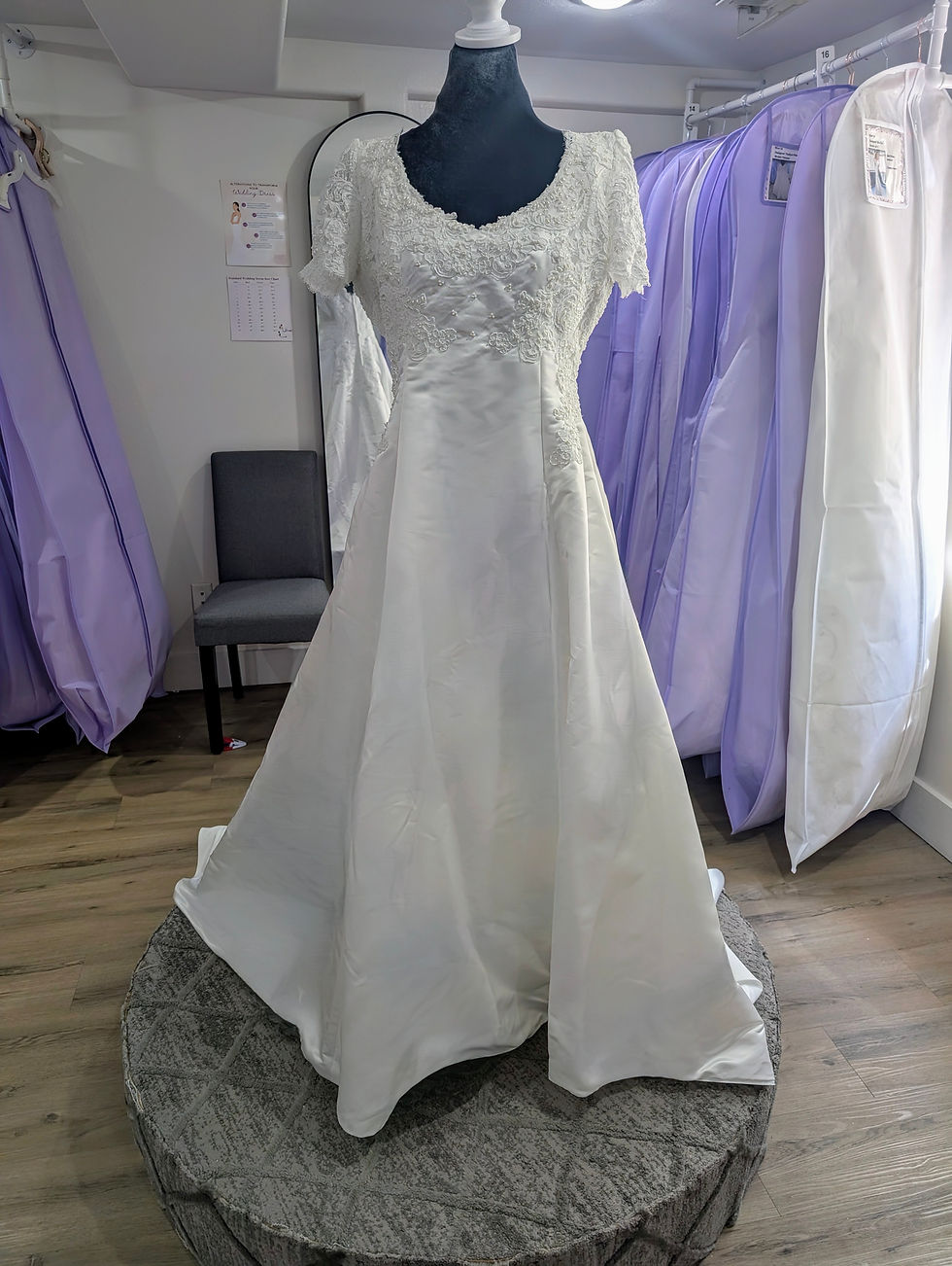 Classic Vintage A-Line Wedding Dress Size 12