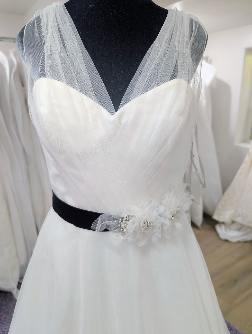 Thumbnail: WTOO Phoenix by Watters White Wedding dress featuring black belt and Tulle flowers size 10