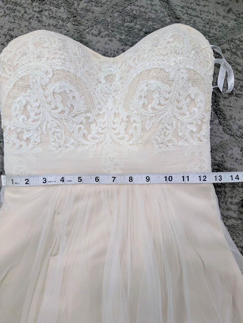 Thumbnail: David's Bridal WG3586 Size 4