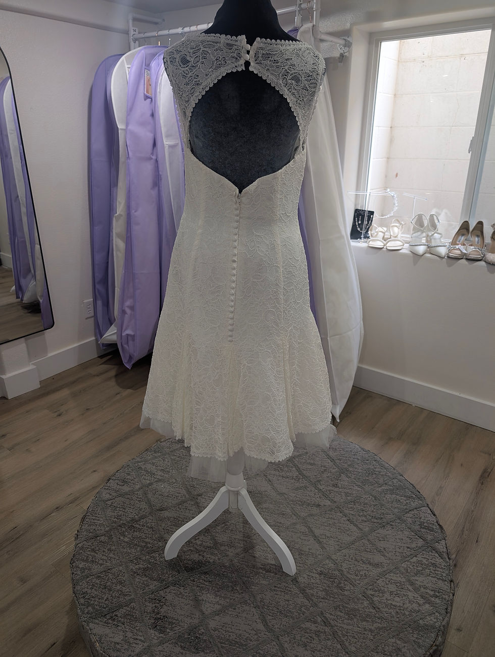 Thumbnail: Galina WG3625 Size 10 Soft White