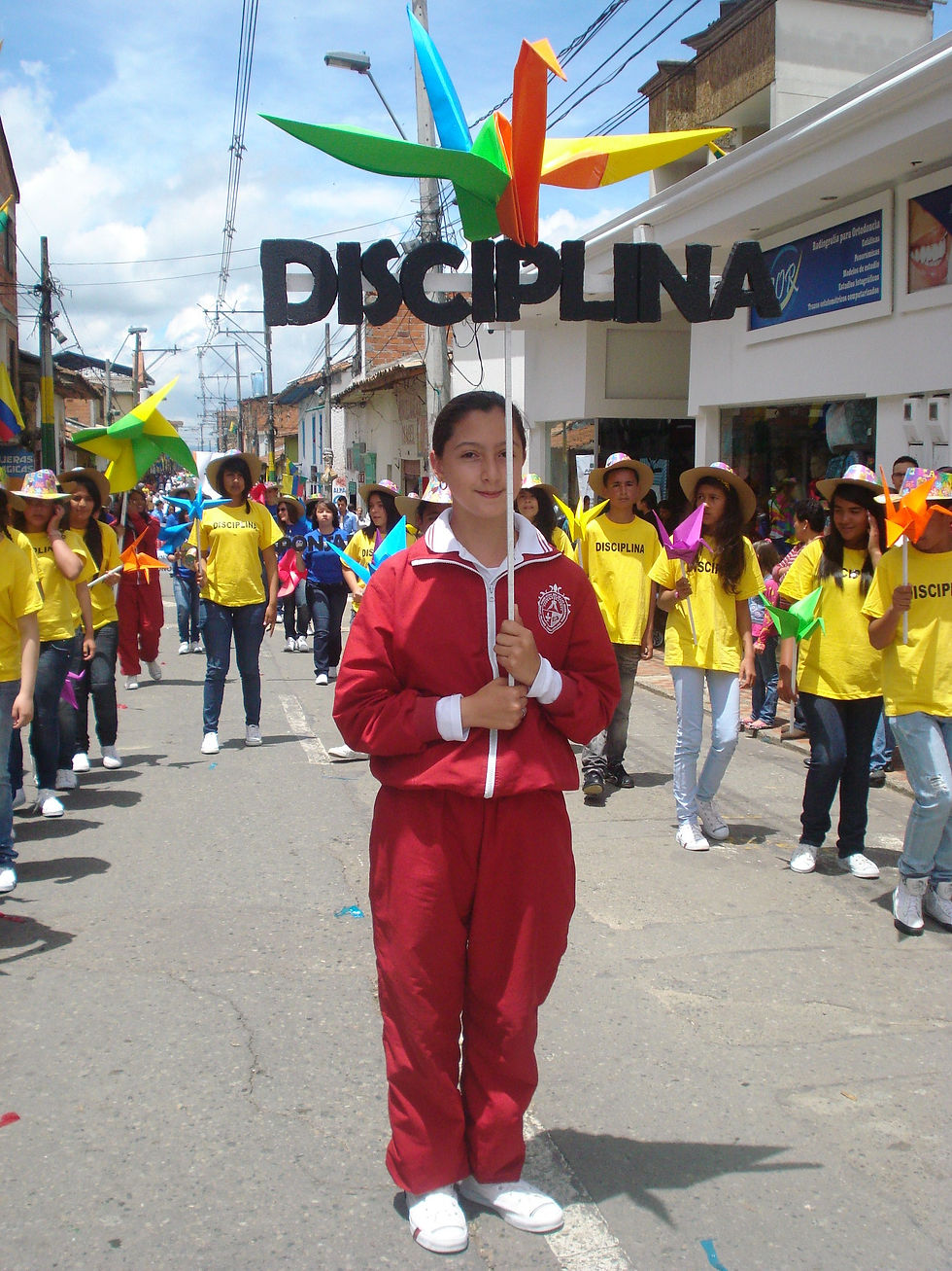 DESFILE