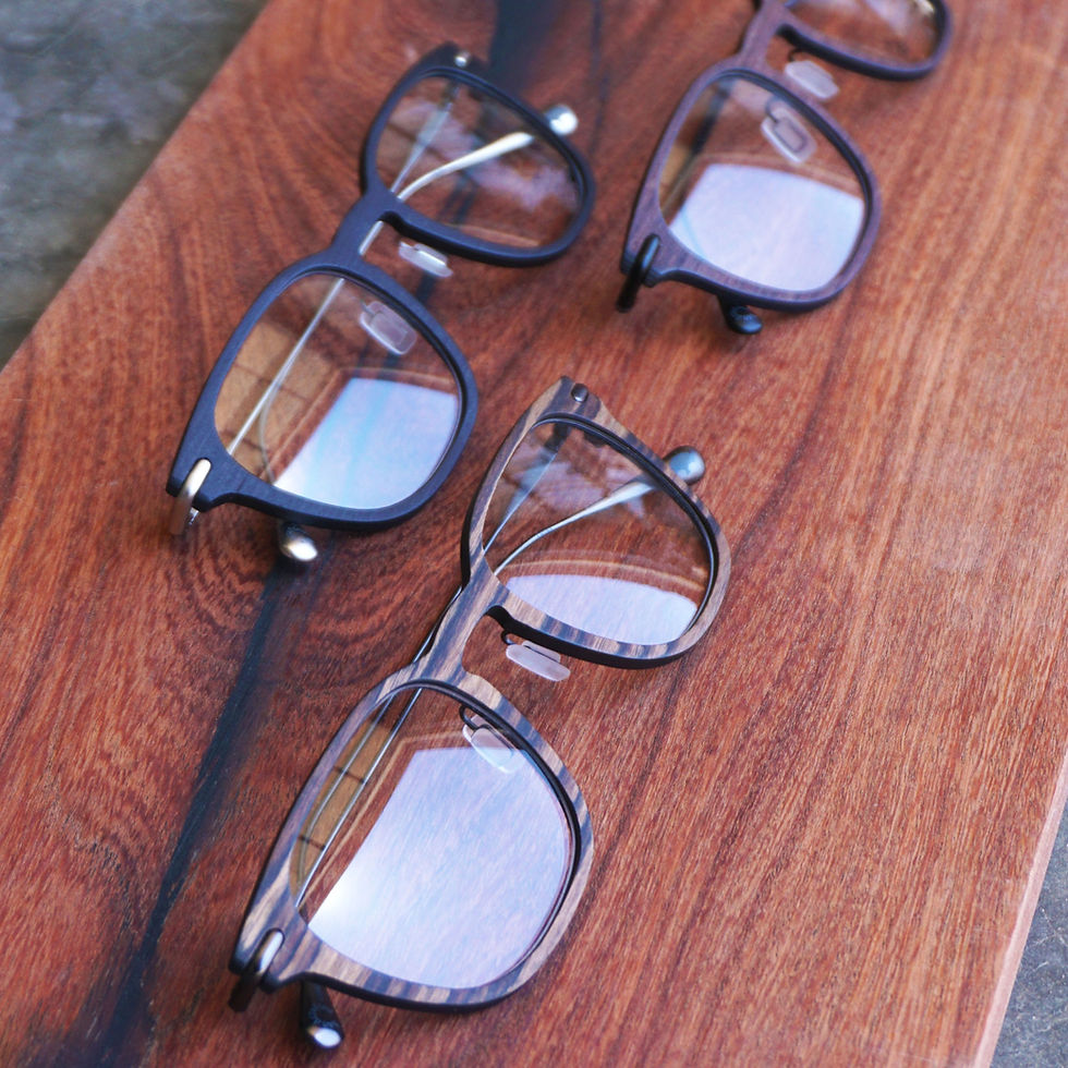 Crockett in Rosewood, Onyx, & Pecan