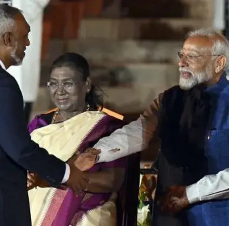 Maldives President Seeks Indian Lifeline Amid Economic Turmoil