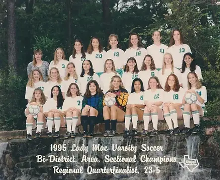 Lady Mac 1995 Team.webp