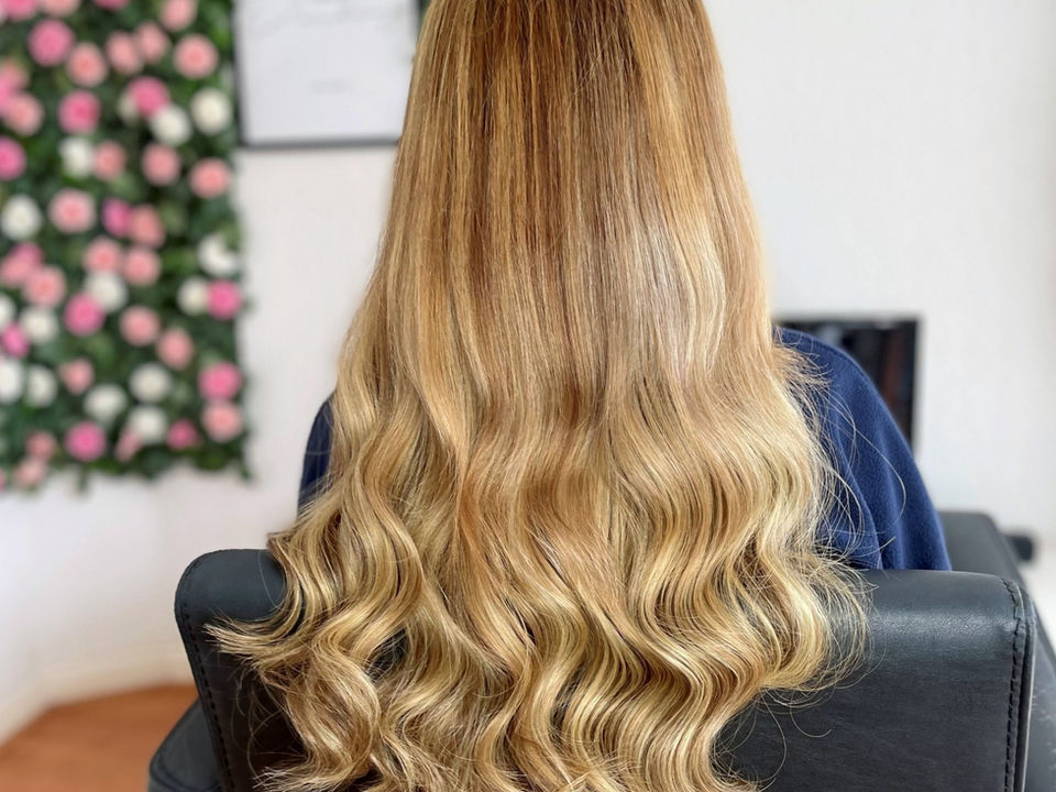 wix 2022 hair pic_edited.jpg